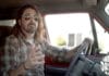 What Drives Us รีวิวสารคดีเรื่องล่าสุดของ Dave Grohl วง Foo Fighters ที่ชวนศิลปินดังมาบอกเล่าชีวิตนักดนตรี และความทรงจำบนรถตู้ในทัวร์คอนเสิร์ต